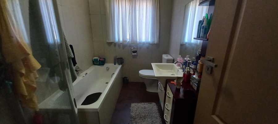 2 Bedroom Property for Sale in Baillie Park North West